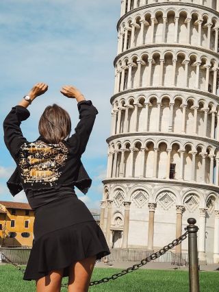 Denimka na přání ✨ Anetka si přála; 🪄 crop denim bundu v černé barvẽ 🪄 životní motto LIVE YOUR LIFE 🪄 leopardí vzor...